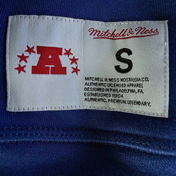 Buffalo Bills Mitchell & Ness NFL Small Fleece Hoodie Cut‎ Off Sleeves Blue NWT - Picture 5 of 5